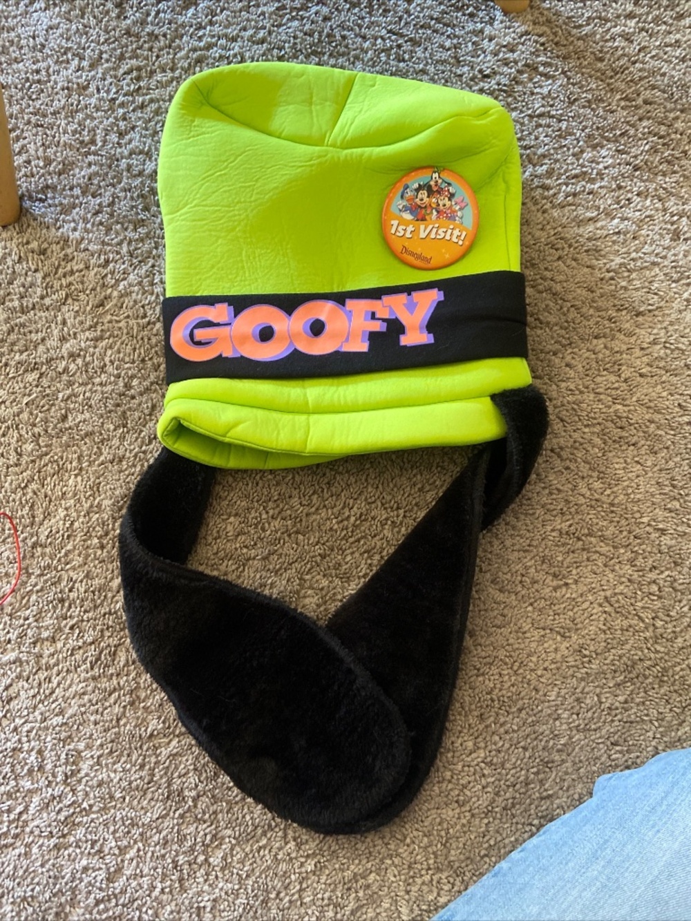 Disney Parks Goofy Tall Green Hat with Fuzzy Floppy Ears + first visit button